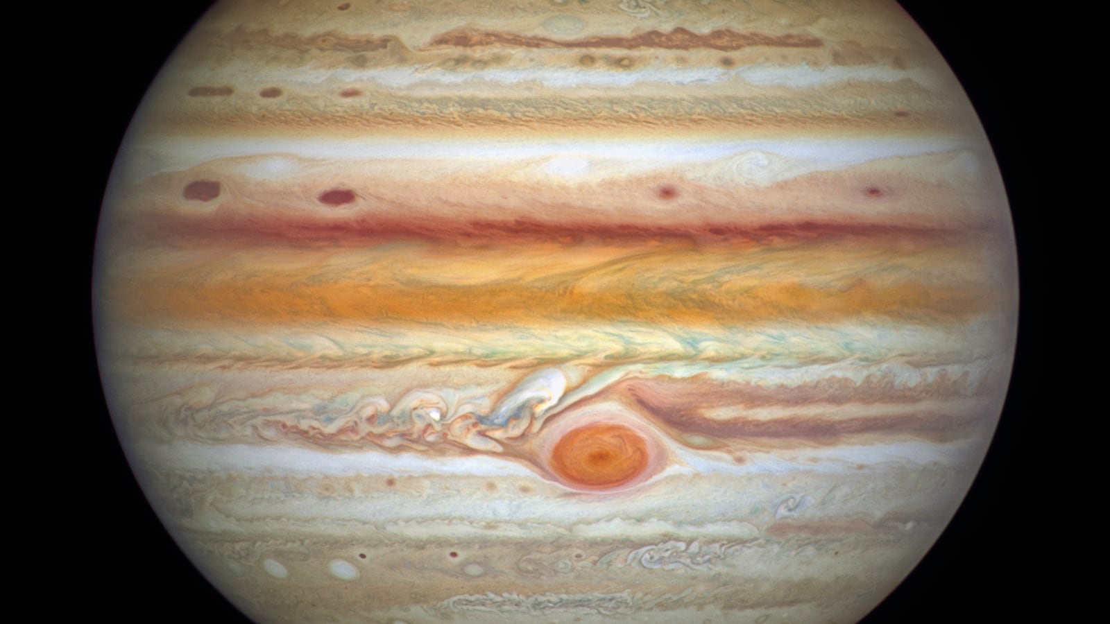 hubble_opal_jupiter_qtej8f