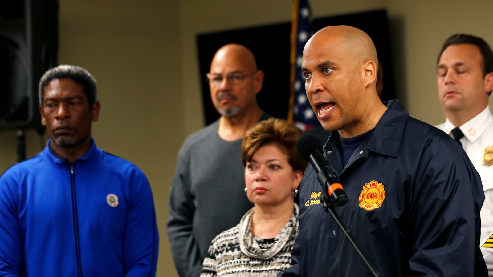 articles/2012/12/04/will-cory-booker-parlay-heroics-high-profile-into-a-run-for-governor/freedlander-cory-booker-tease_g12x1n