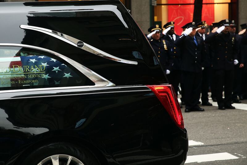 galleries/2015/12/30/remembering-officer-joseph-lemm-photos/151230-lemm-funeral5_kl1rwx