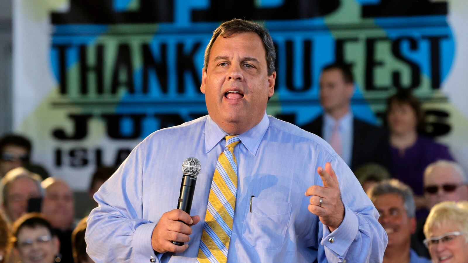 cheats/2013/06/27/christie-i-d-veto-same-sex-bill/130509-shrum-christie-tease_opbyoe