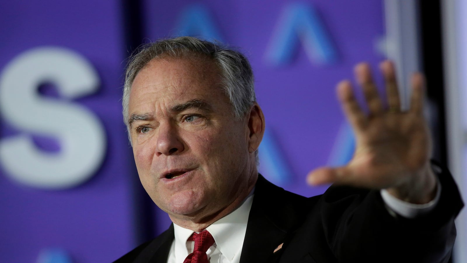 171218-kaine-watchdog-misconduct-data-cheat_oapbxy