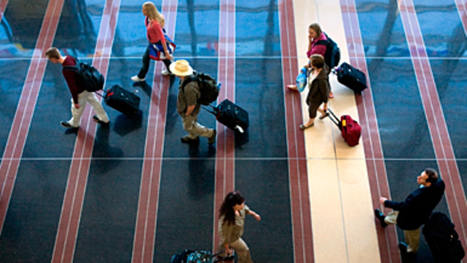 cheats/2011/04/11/350-suspected-terrorists-barred-from-flying/passengers-in-airport_to3kai