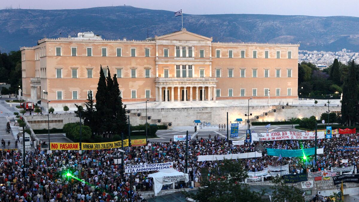 cheats/2011/07/04/s-p-bank-plan-will-cause-greek-default/greek-debt-plan-cheat_jb8nnx