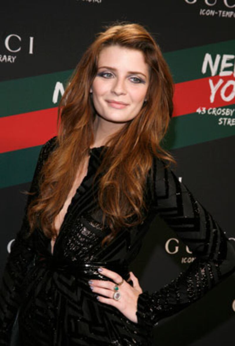 galleries/2009/12/21/the-decade-s-10-worst-career-moves/bestworst-career-move---mischa-barton_rtelqh