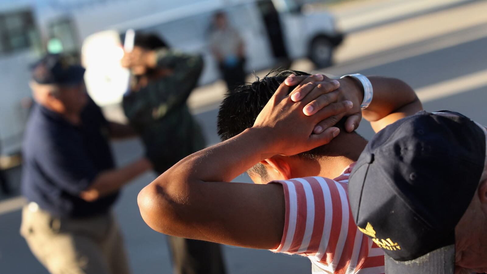 articles/2012/03/03/an-app-for-immigrants-the-controversial-issue-s-new-tech-frontier/sos-app-arizona-immigrants-sterling_emfweh
