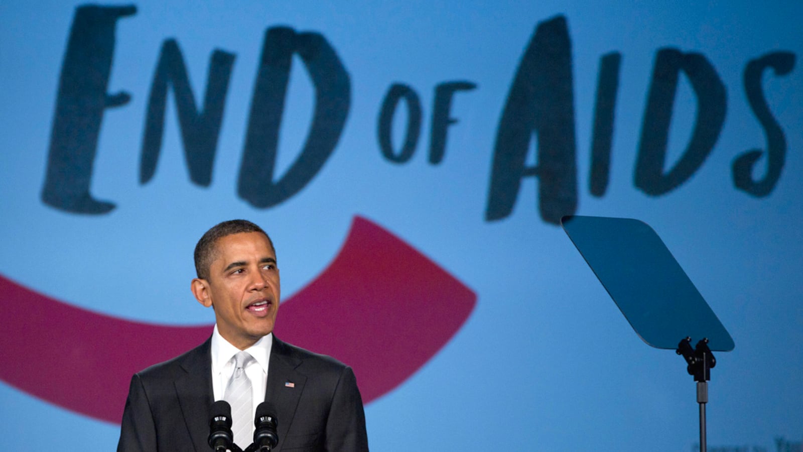 cheats/2011/12/01/obama-we-can-beat-aids/obama-world-aids-day-cheat_lbjqqn