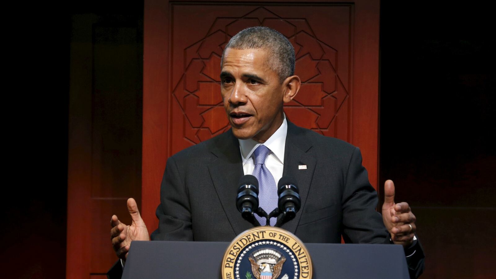 cheats/2016/02/03/obama-calls-for-religious-tolerance-in-mosque-visit/160203-obama-muslim-speech_fsh5jq