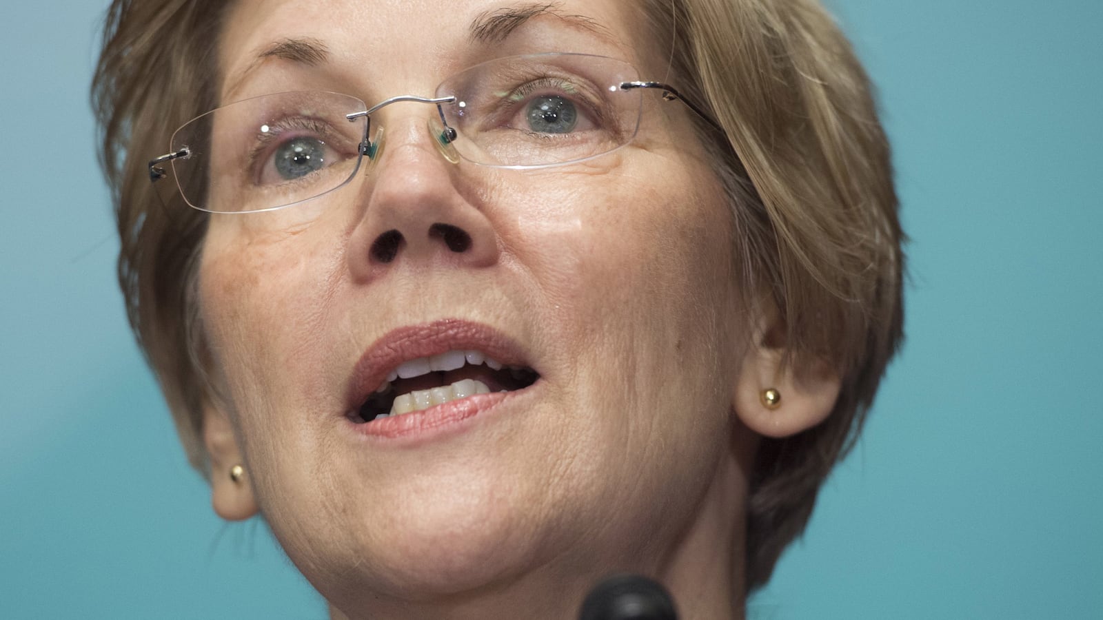 articles/2016/07/20/donald-trump-s-pocahontas-line-miffs-millions/160720-clift-elizbeth-warren-tease_wjie6k