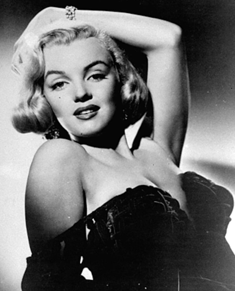 galleries/2012/02/09/mimi-alford-and-other-jfk-mistresses-photos/jfks-women-monroe_tf3hzu