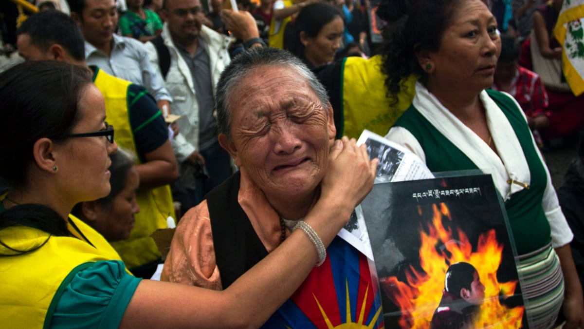 articles/2012/09/02/tibetans-cry-out-for-haven-from-china-in-dozens-of-self-immolations/tibetan-self-immolationsy-mooney_k4df7d