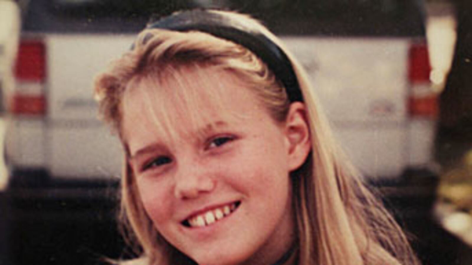 cheats/2009/08/28/kidnapped-girl-reappears-after-18-years/kidnapped-girl-found_y9wtxb