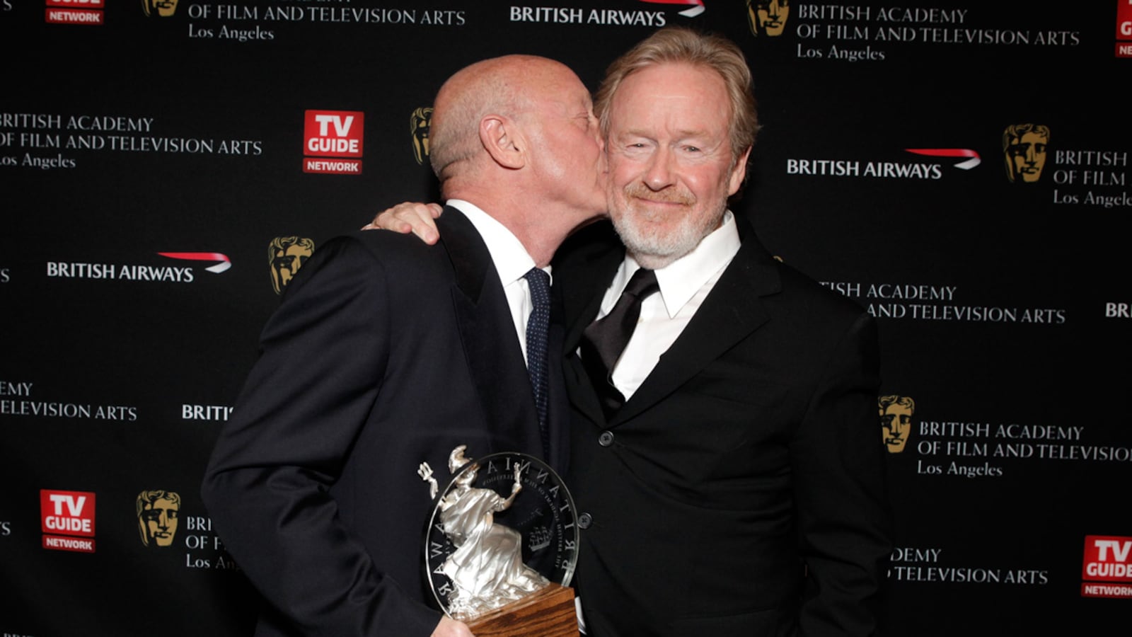 articles/2012/08/21/the-beautiful-bromance-between-filmmakers-tony-scott-and-ridley-scott/tony-and-ridley-scott-bond-lee_sgbdzs
