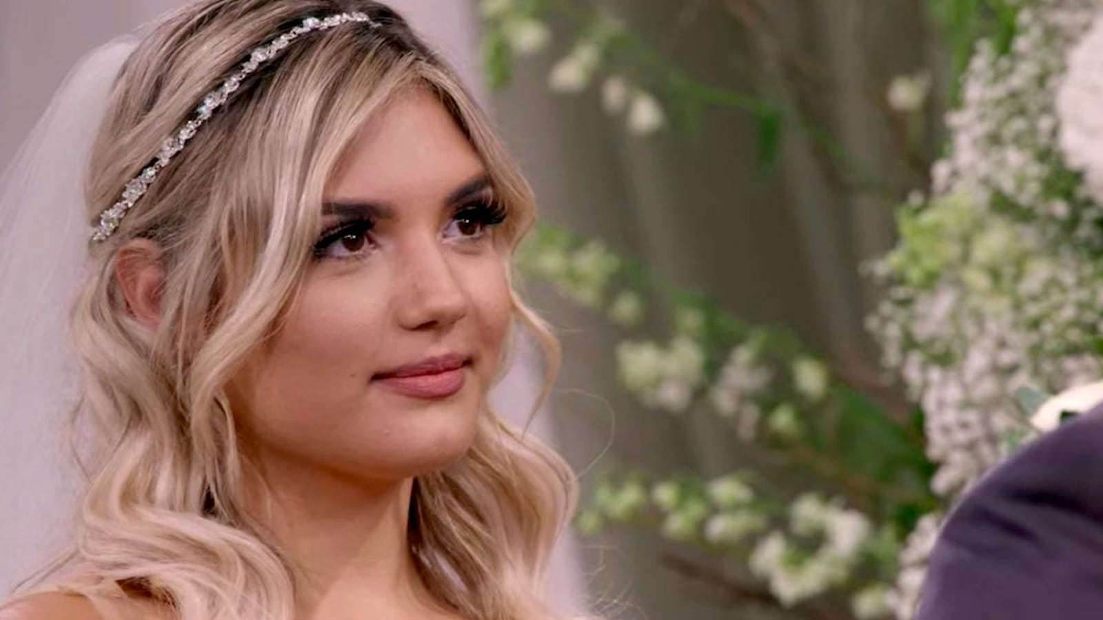 love-is-blind-weddings-1582286154_gmw0iy