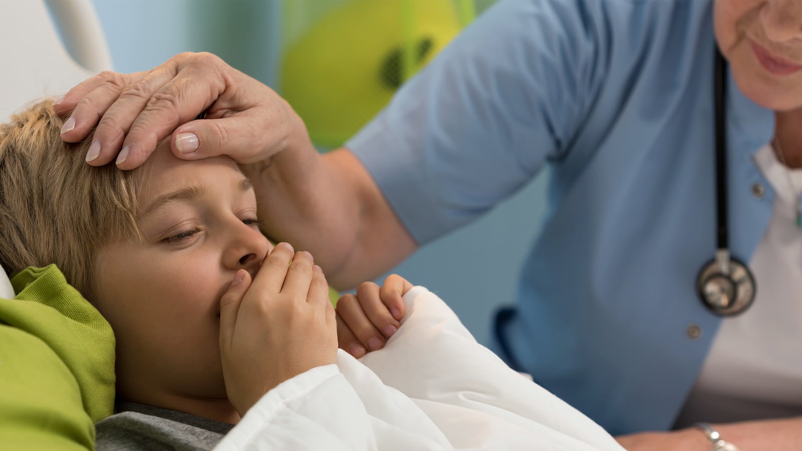 articles/2016/01/13/florida-whooping-cough-outbreak-fuels-anti-vaxxers/160112-saunders-cdc-whooping-cough-tease_jbxovz