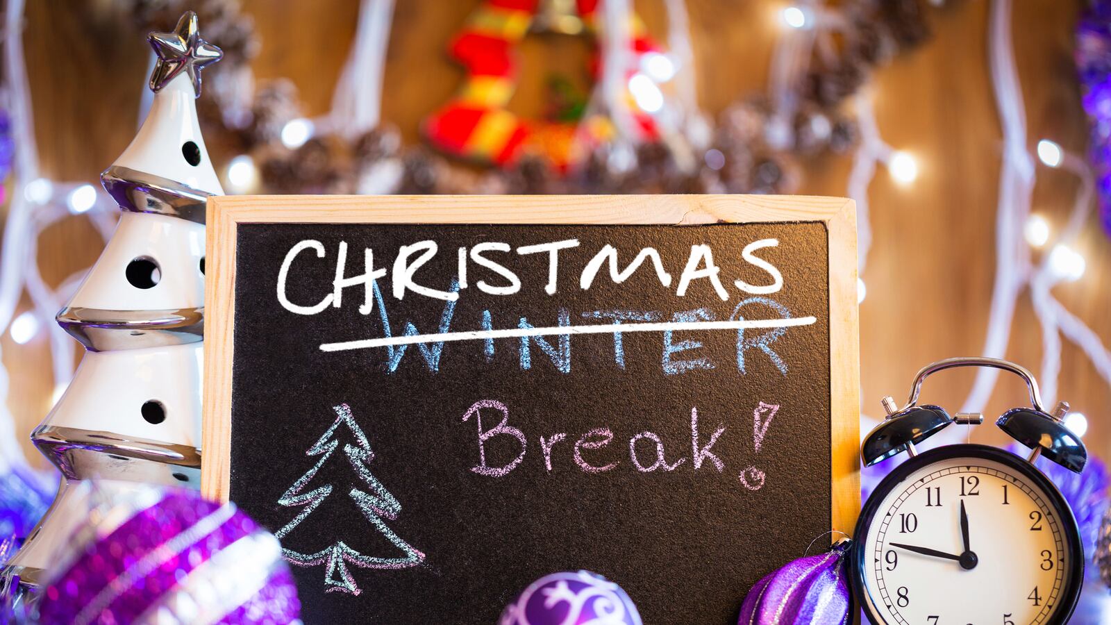 articles/2016/03/24/school-board-member-call-it-christmas-or-go-to-hell/160323-weill-christmas-break-tease_m3ffyq