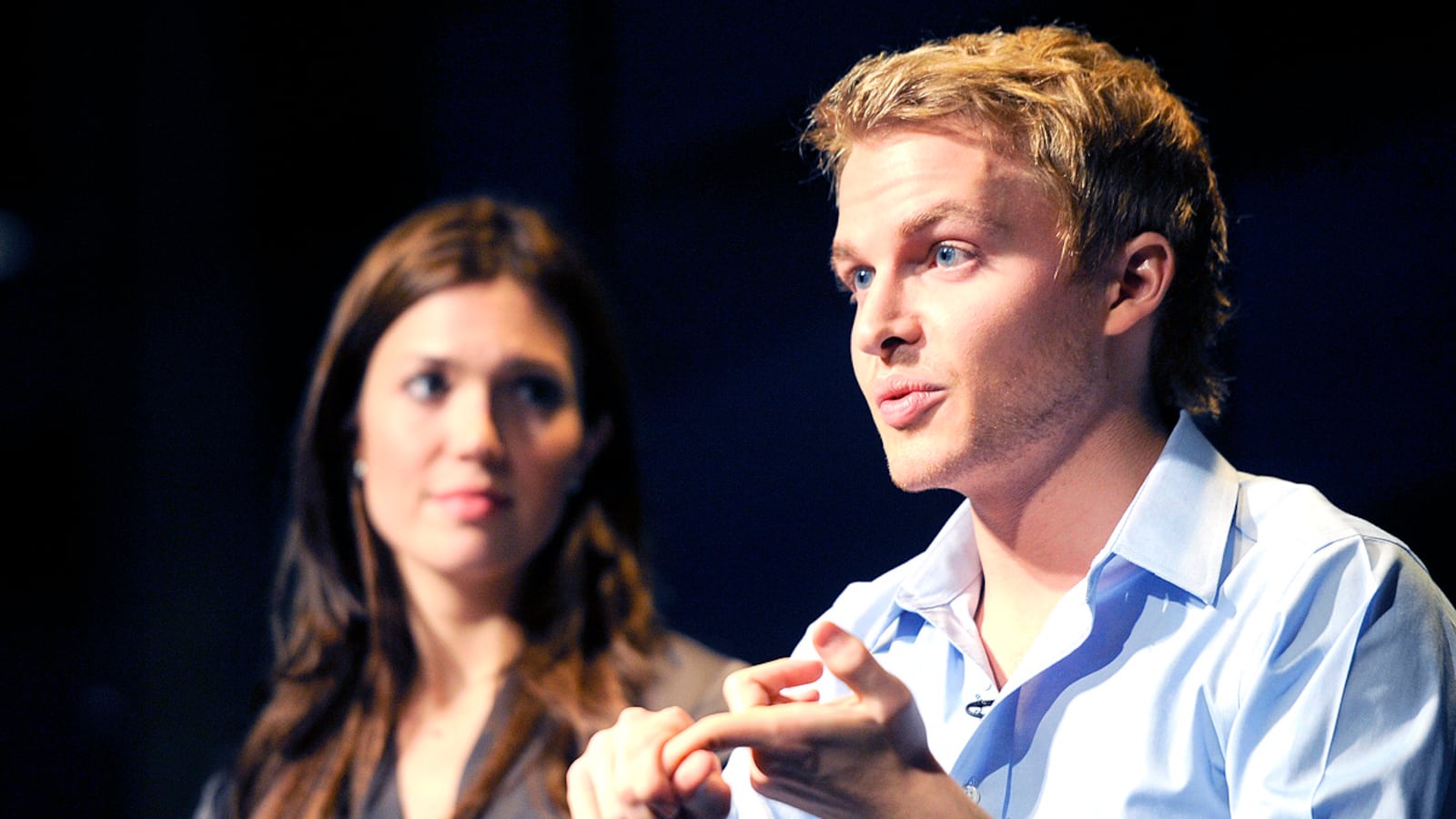 articles/2014/01/13/what-you-should-know-about-woody-allen-s-feud-with-mia-and-ronan-farrow/ronan-farrow-cheat_ucawpf