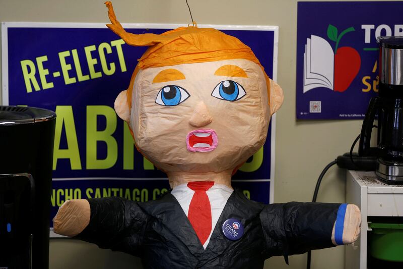galleries/2016/07/06/donald-trump-pinatas-are-yuge/160706-trump-pinatas-06_uxhhnt