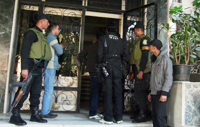 articles/2011/12/29/egyptian-government-invades-human-rights-organization-offices/egypt-baffling-human-rights-raid_eukbgl