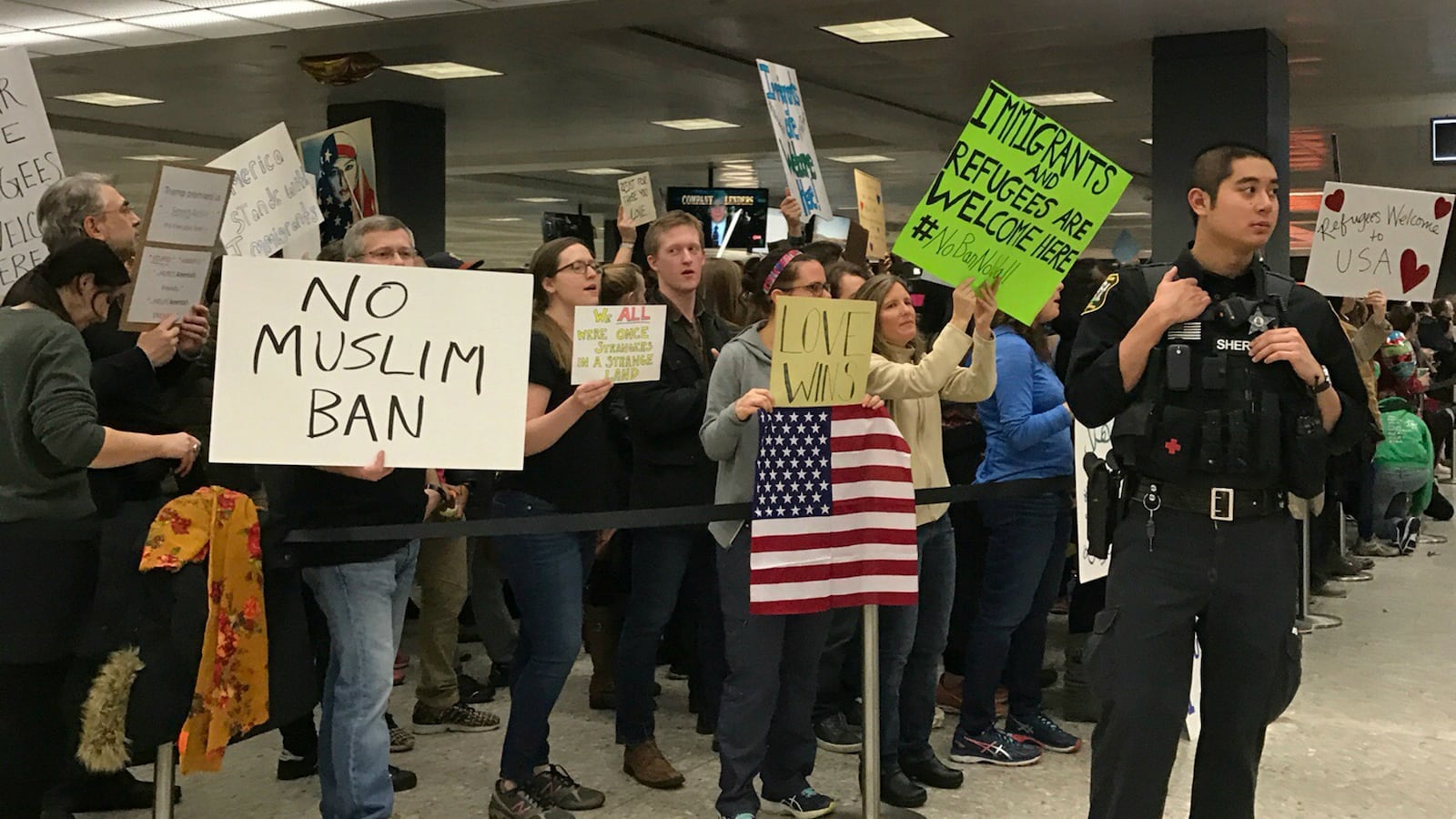 170831-settlement-trump-travel-ban-cheat_uzoxsm