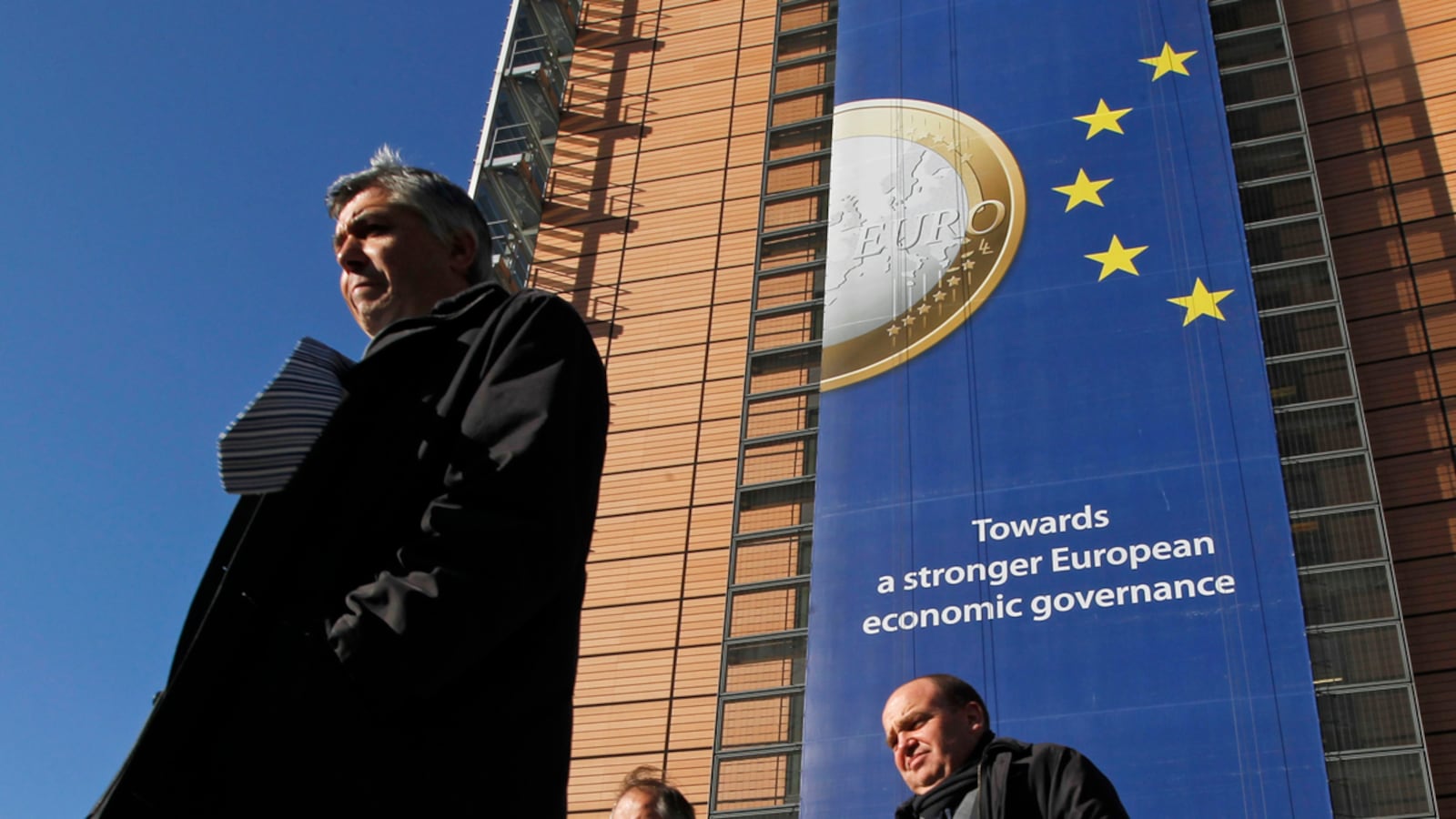 articles/2011/10/26/eu-finance-summit-unlikely-to-resolve-debt-and-banking-crises/european-finance-summit-brussels-theil_wuo7n9