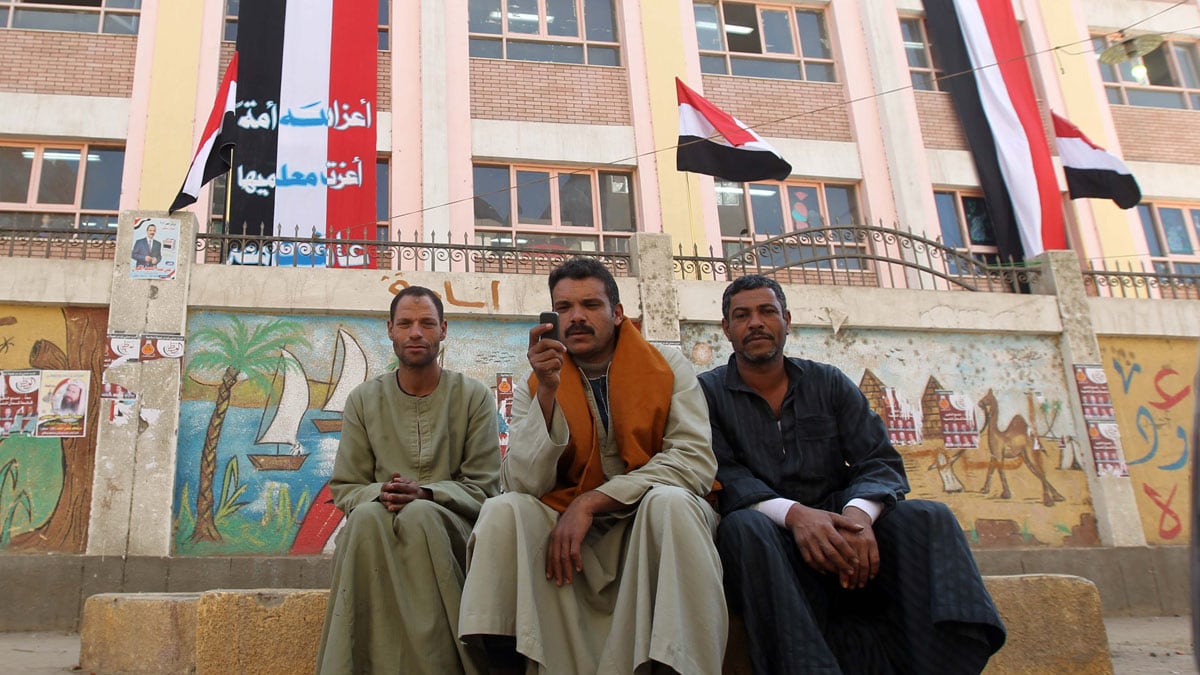 cheats/2012/01/04/u-s-engages-muslim-brotherhood/us-egypt-diplomacy-muslim-brotherhood-party-cheat_ucdnkd