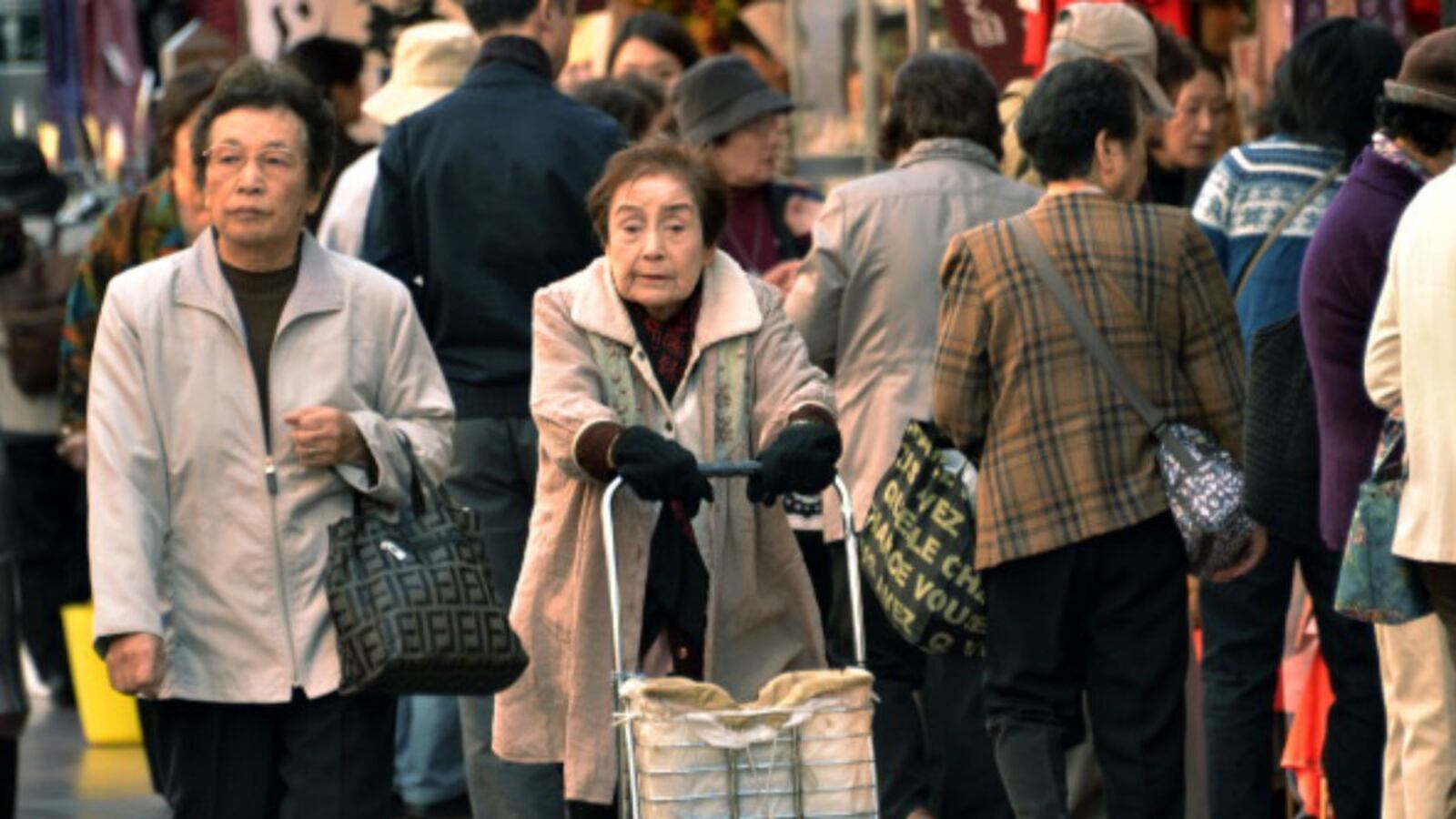 articles/2012/08/07/japan/japan-elderly_i7kamv