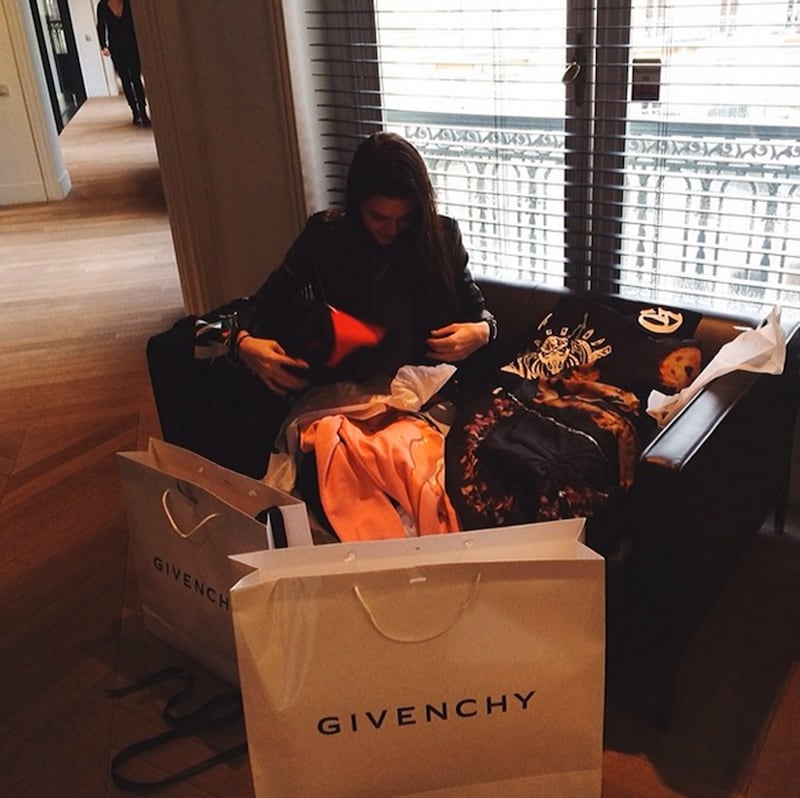 galleries/2014/03/08/from-kendall-jenner-to-taylor-swift-the-11-best-fashion-instagrams/140306-instagrams-kendalljenner_iusf7o