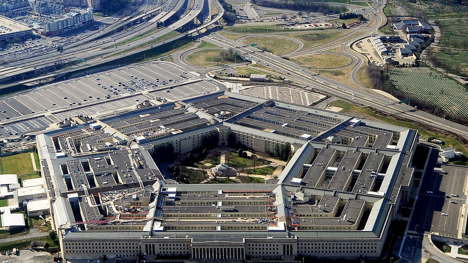 cheats/2014/12/22/pentagon-blocks-graphic-abuse-images/141222-pentagon-abuse-photos-cheat_wlfad1