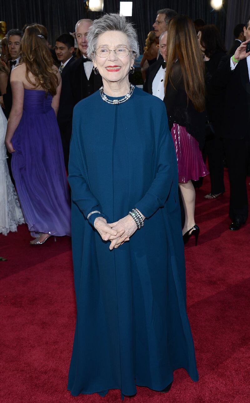 galleries/2013/02/24/best-of-the-2013-oscars-red-carpet-photos/130224-oscar-red-carpet-riva_sltwo0