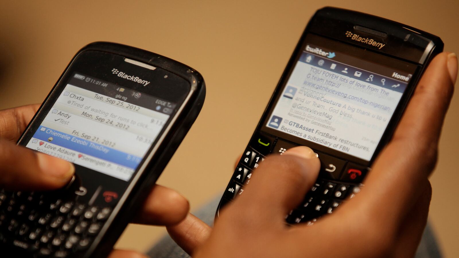 articles/2013/08/12/the-blackberry-s-death-rattle-gets-louder/130812-blackberry-gross-tease_gfeuz6