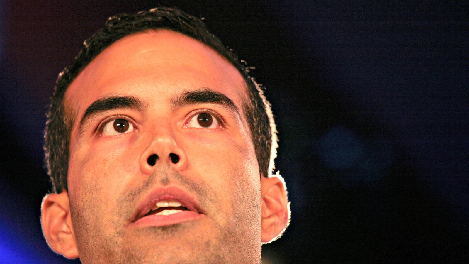 cheats/2016/11/02/nephew-george-w-bush-may-vote-hillary/161101-george-bush-cheat_yjg6ti