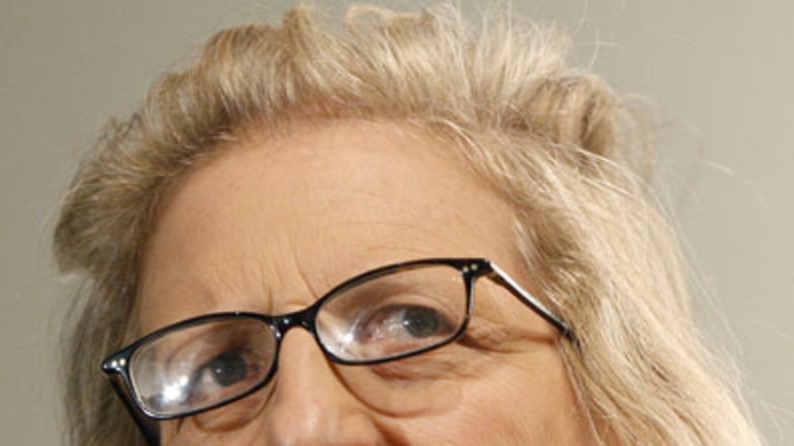 cheats/2009/09/08/leibovitz-hits-loan-deadline/annie-leibovitz-1_sd9tqr