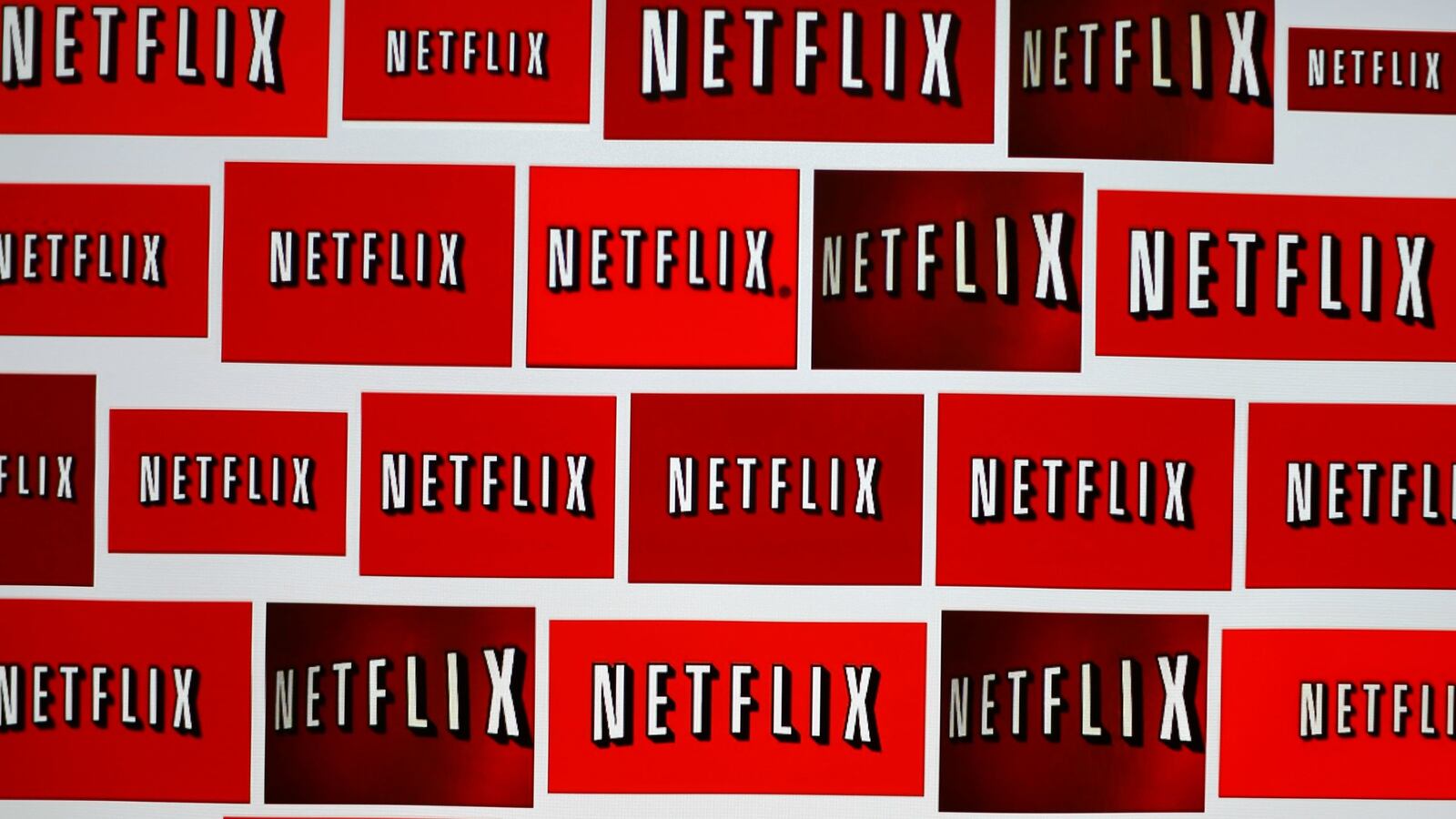 cheats/2015/08/04/netflix-gives-parents-year-of-paid-leave/150804-netflix-cheat_dmyskc