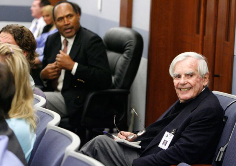 galleries/2009/08/27/dominick-dunne-1925-2009/dunne-10_bdhxvq