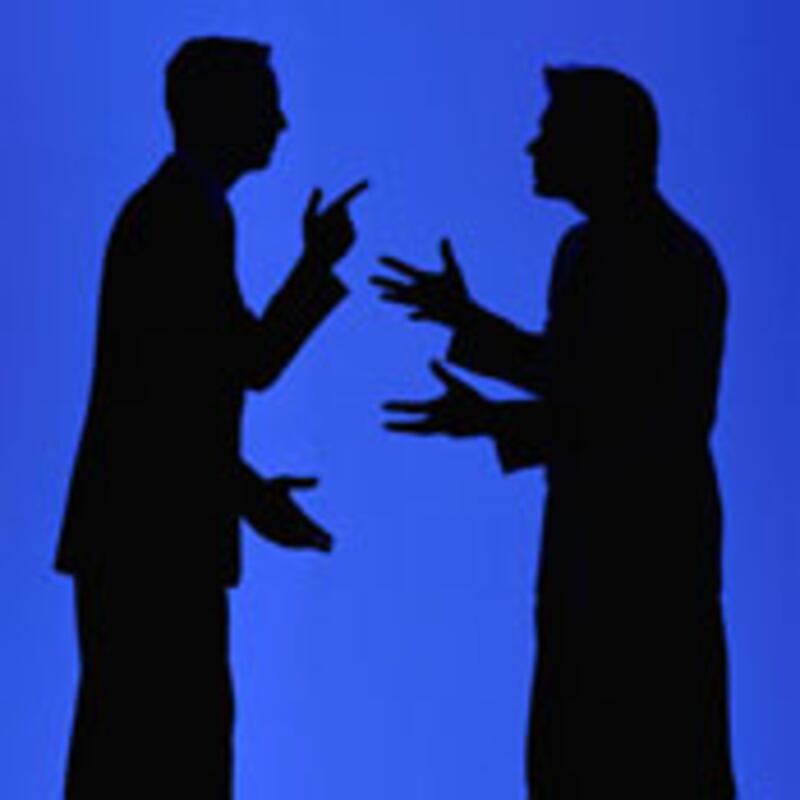 articles/2009/03/31/the-shirts-vs-the-skins/mckinnon-shirts-vs-skins_20243_hauwy7