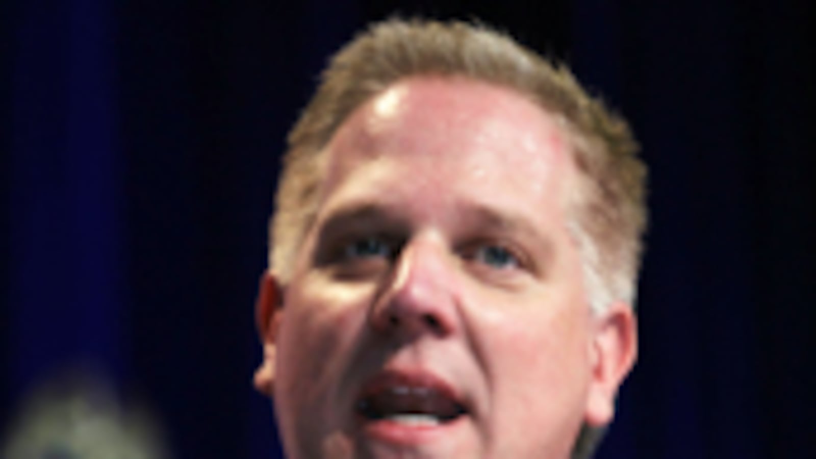 articles/2010/03/24/the-glenn-beck-haiku-project/sarlin-glenn-beck-1_90316_yf95vk