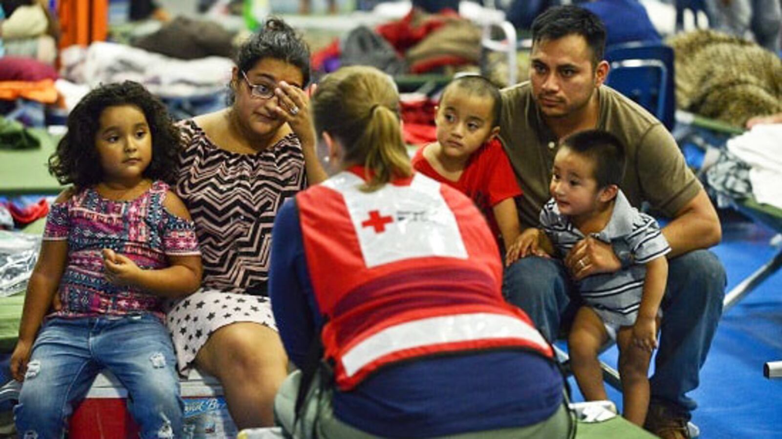 171006-red-cross-lede_rbq5eq