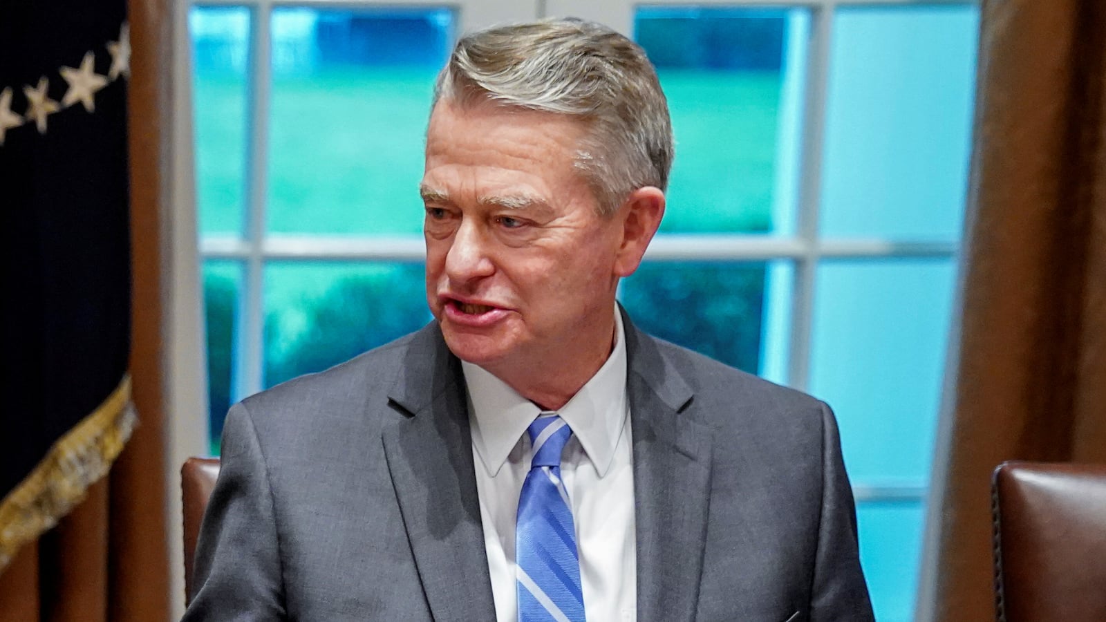 2019-12-16T203319Z_1190436157_RC2KWD9QM5IG_RTRMADP_3_USA-TRUMP_keliud