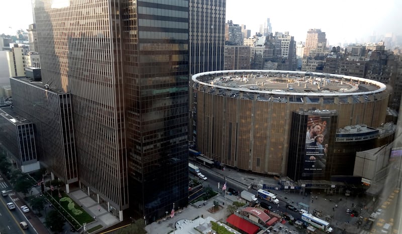 Madison Square Garden buiding in New York , August 3, 2012. REUTERS/Charles Platiau (UNITED STATES - Tags: TRAVEL)