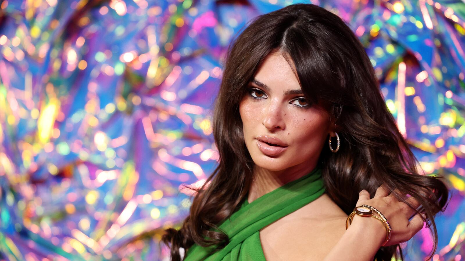 Emily Ratajkowski attends the 2023 MTV Video Music Awards at the Prudential Center in Newark, New Jersey