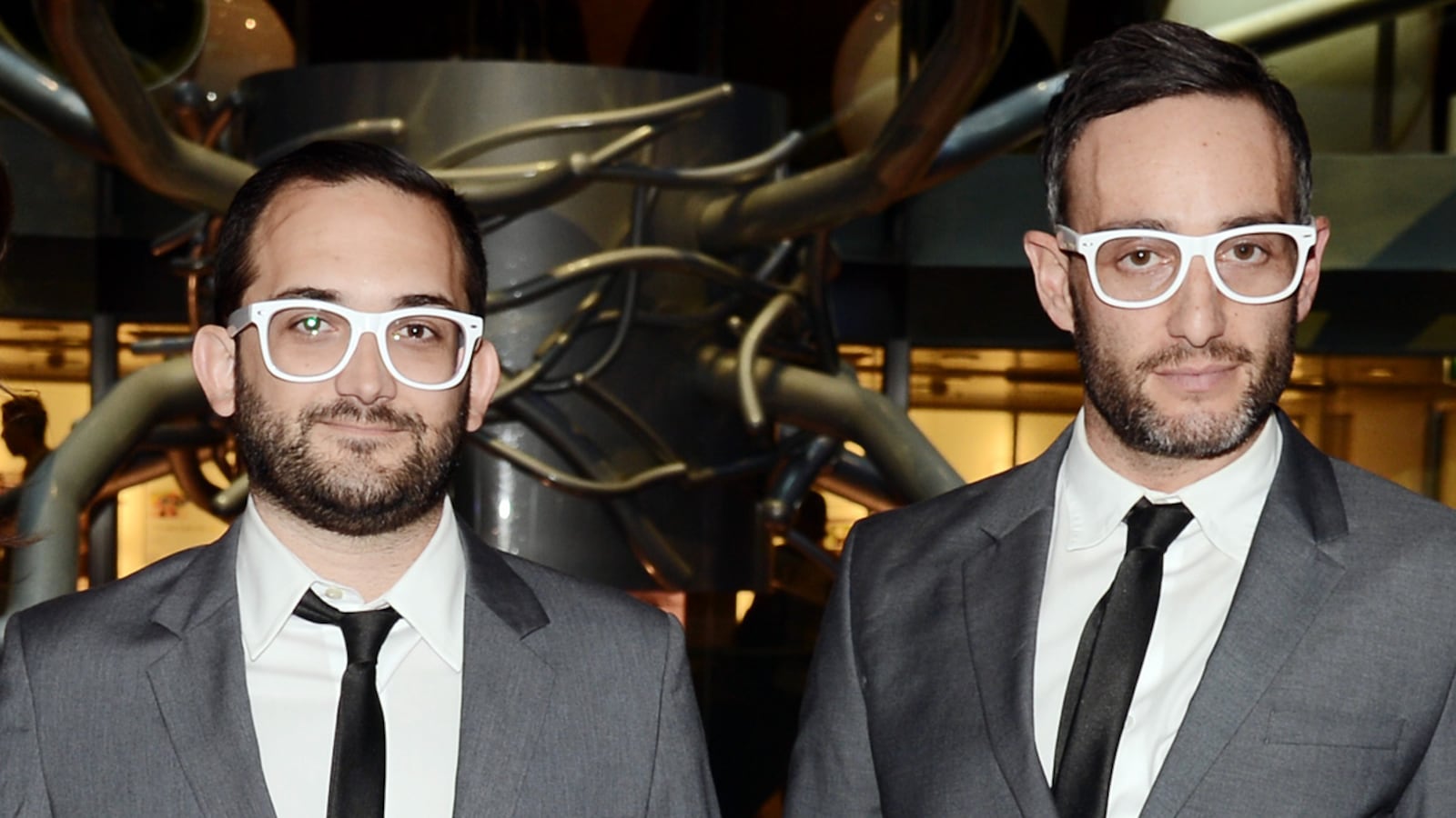 articles/2012/12/09/girls-writer-murray-miller-s-great-art-hoax-experiment/bert-rodriguez-murray-miller_dqf0qx