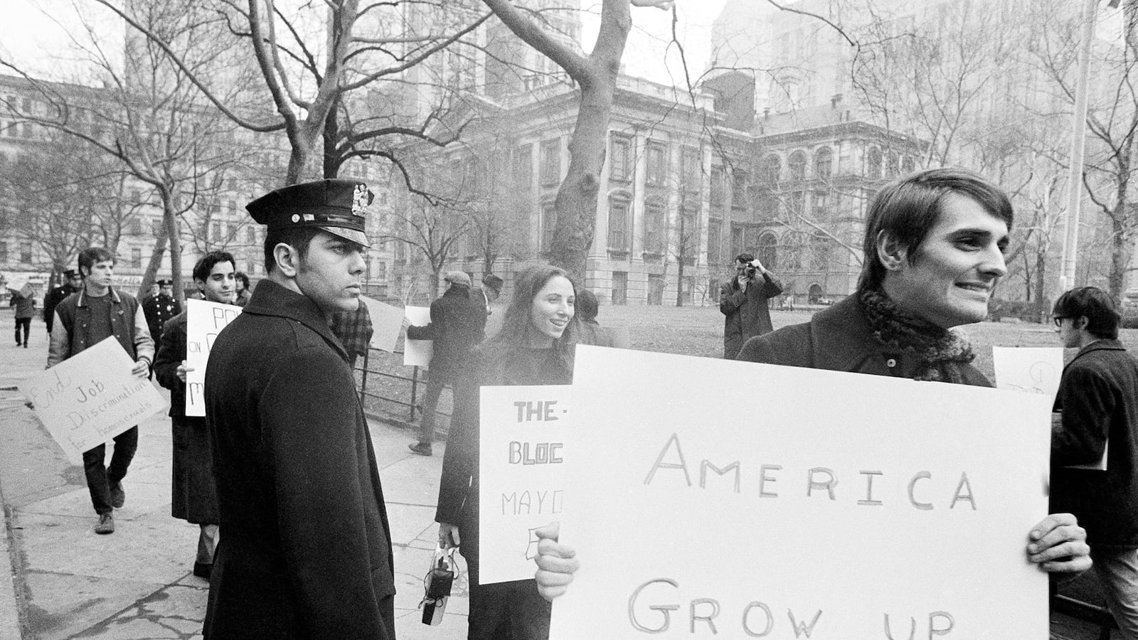 articles/2012/06/03/how-the-gay-civil-rights-movement-defeated-the-defense-of-marriage-act/hirshman-doma-gay-movement-embed_dnaook