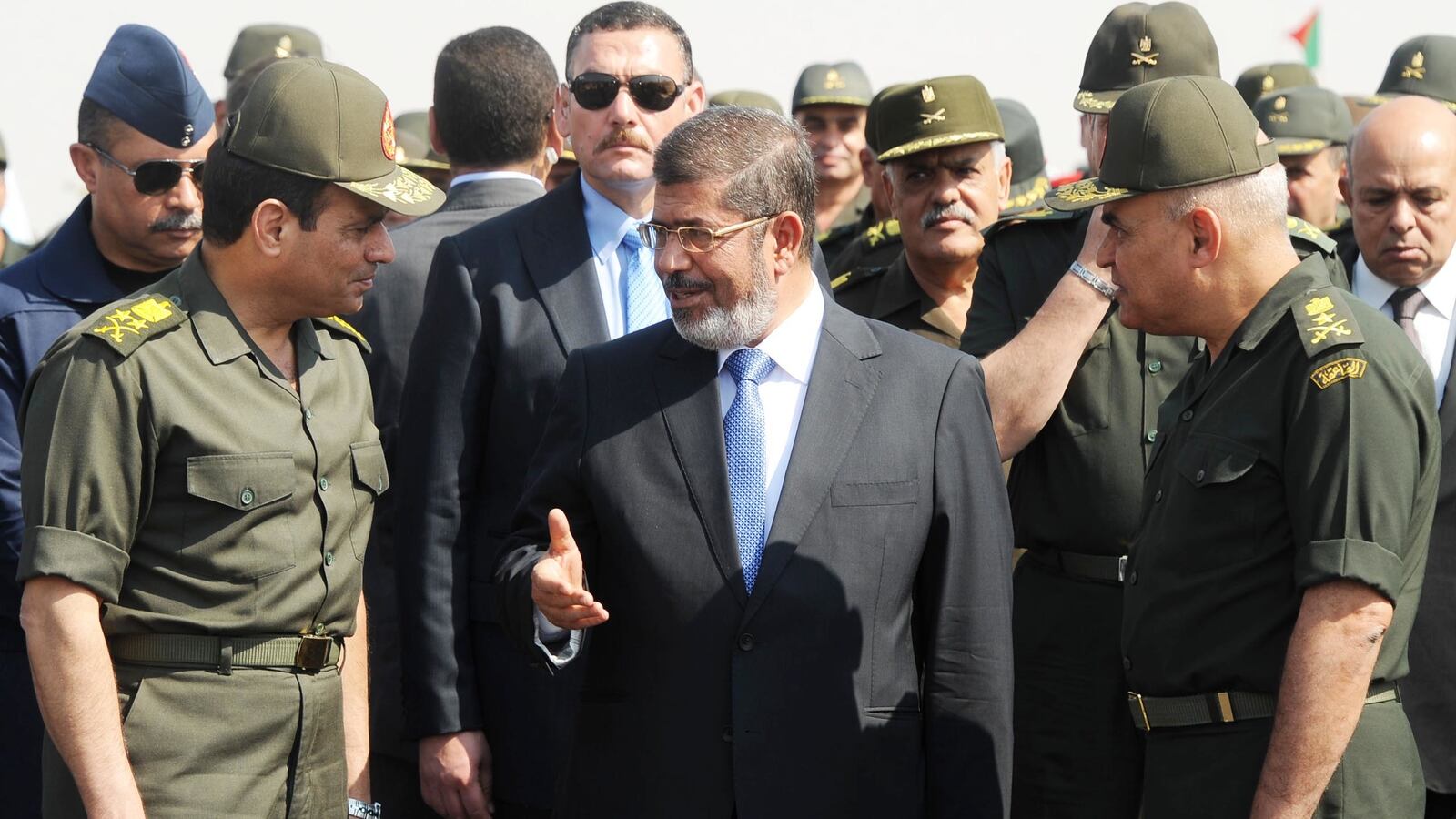 cheats/2013/07/17/morsi-military-clashes-led-to-coup/130423-morsi-judiciary-tensions-giglio-tease_ls5kde