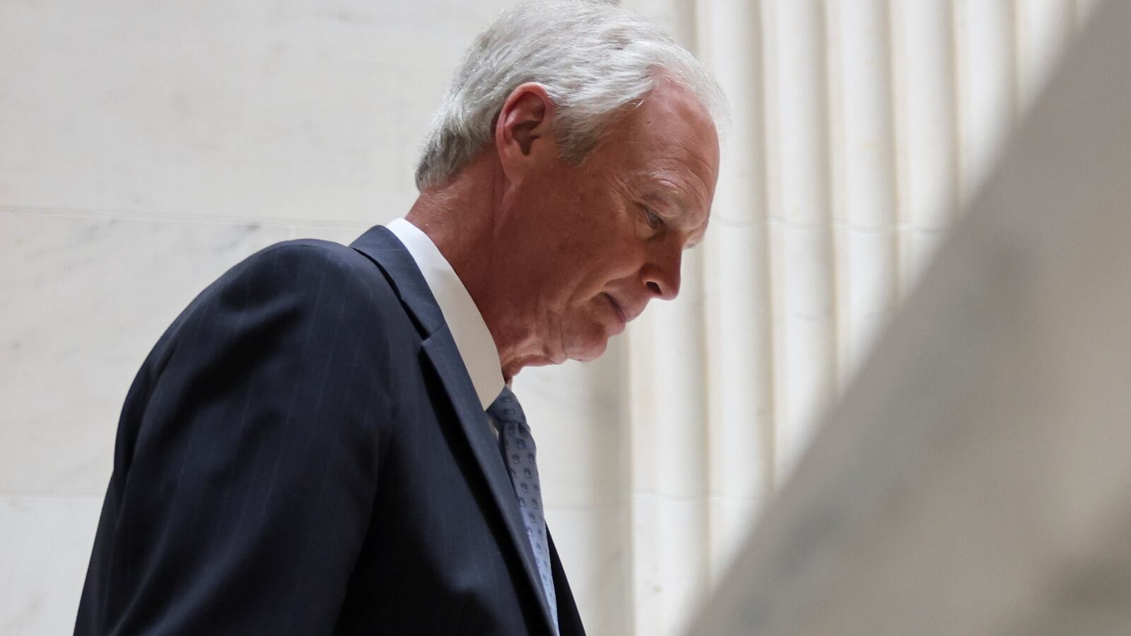 2021-06-10T173500Z_1548125744_RC2TXN9WMW97_RTRMADP_3_USA-BIDEN-INFRASTRUCTURE_qvibo9