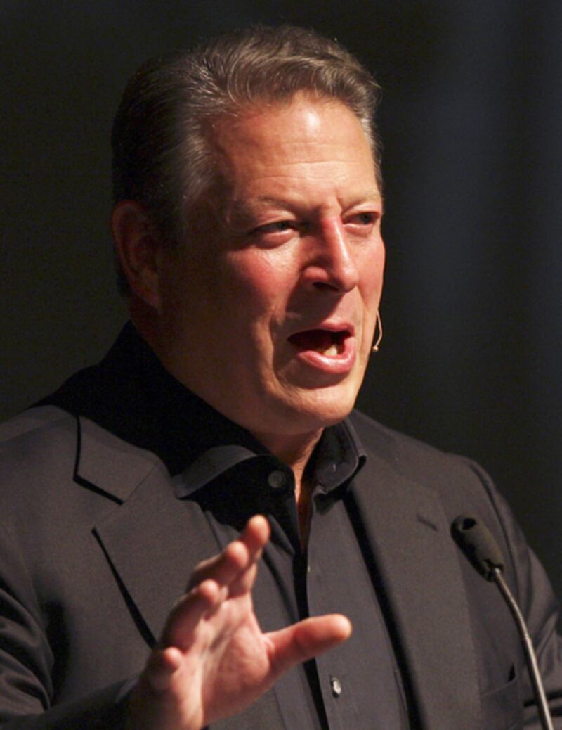 galleries/2012/05/08/celebrity-massage-scandals-john-travolta-al-gore-more-photos/celeb-massage-lawsuits-gore_oqokn0