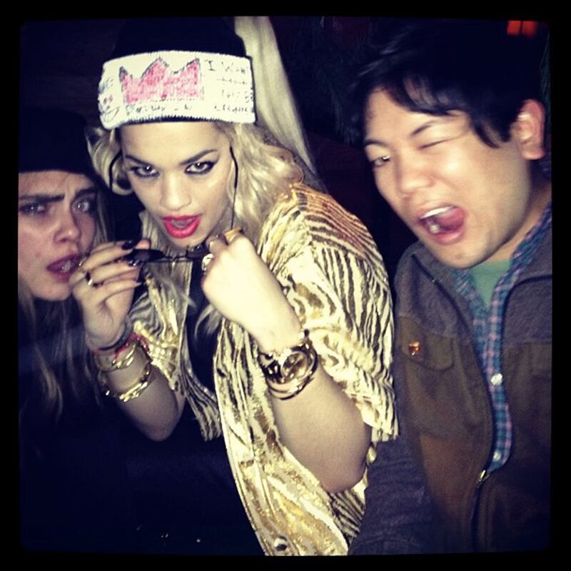 galleries/2012/12/23/the-rolling-stones-paul-mccartney-more-celebrity-twitter-pictures-photos/twitpics-122312-ora_sd523i