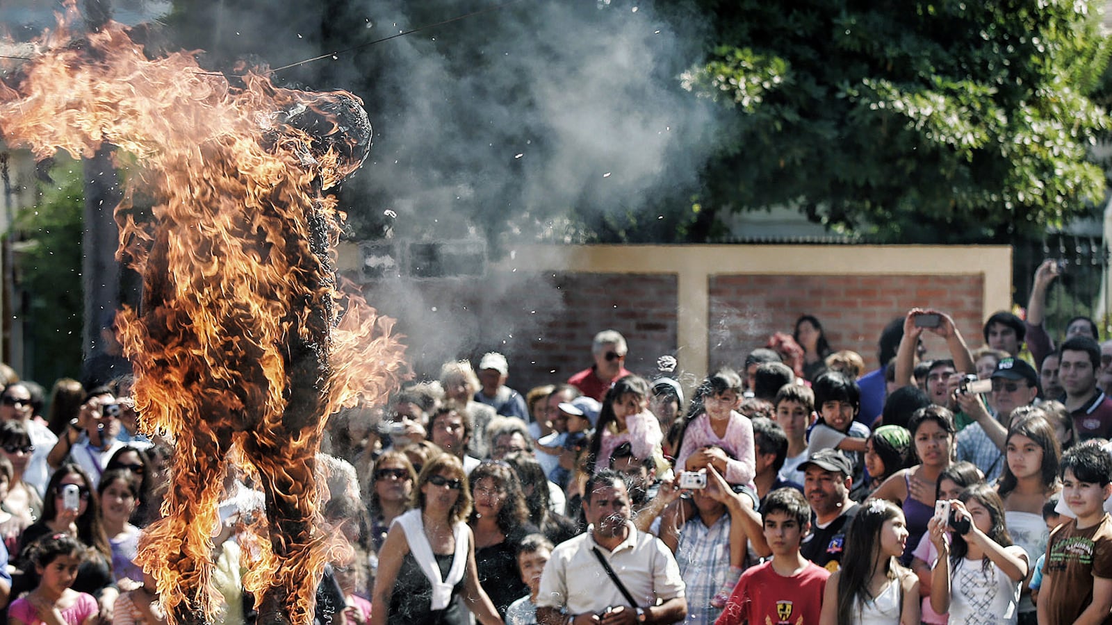 200412-hamlett-chile-easter-hero_ld5ond