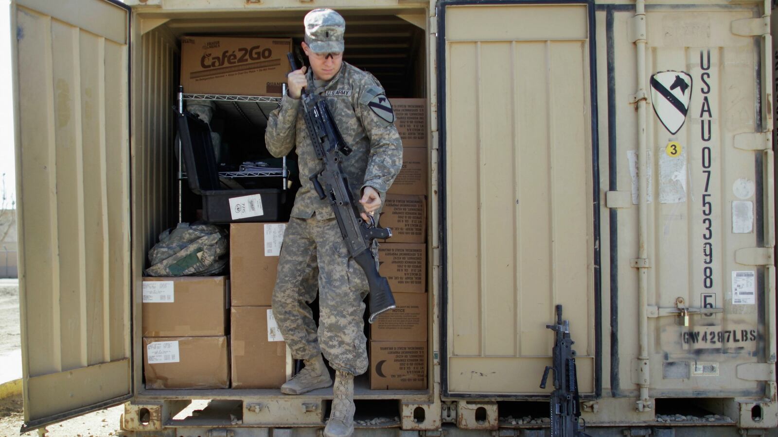 cheats/2014/11/06/600-reported-chemical-exposures-in-iraq/141106-iraq-cheat_ozzeil