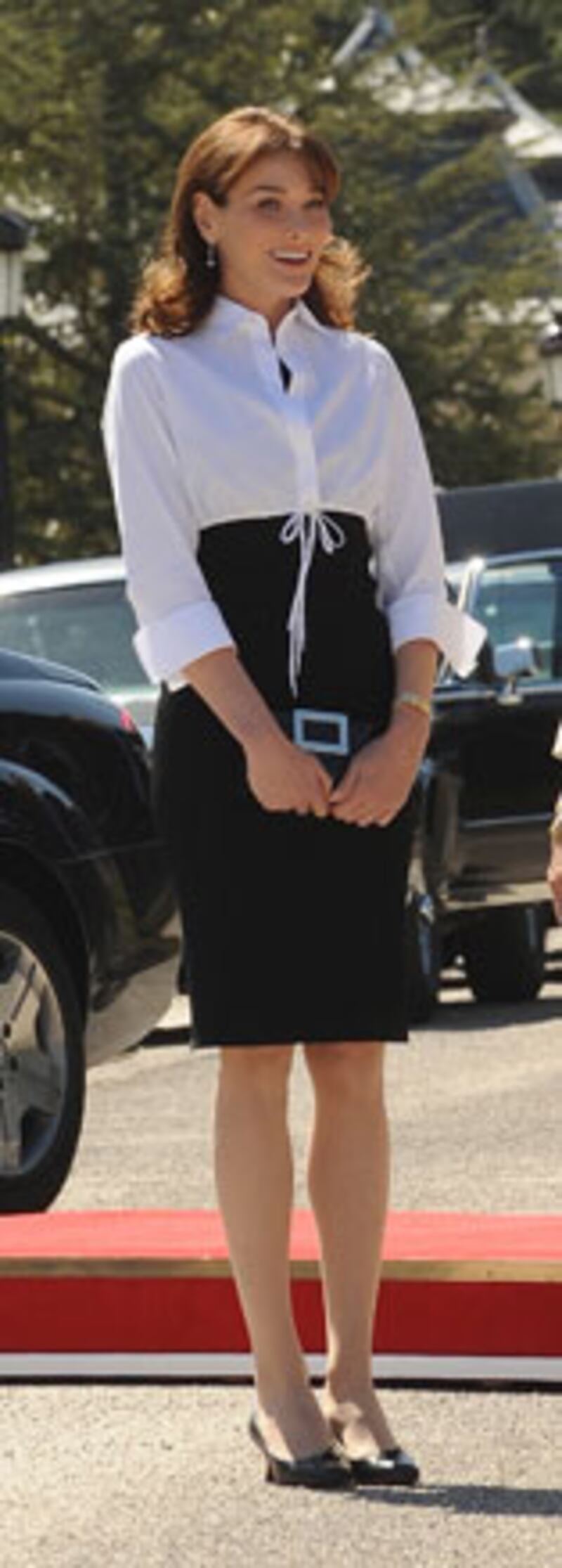 galleries/2009/09/23/first-lady-face-off/first-ladies---carla-bruni-1_ryes8g