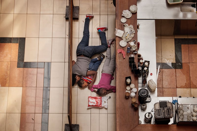 galleries/2014/02/15/world-press-awards-2013-s-best-pictures-photos/140214-world-press6-tease_nkvwnj